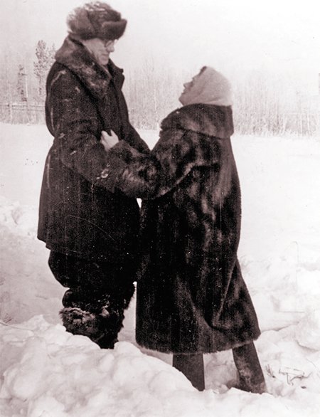 Mikhail Alekseevich with his wife Vera Evgenievna, winter 1958/1959