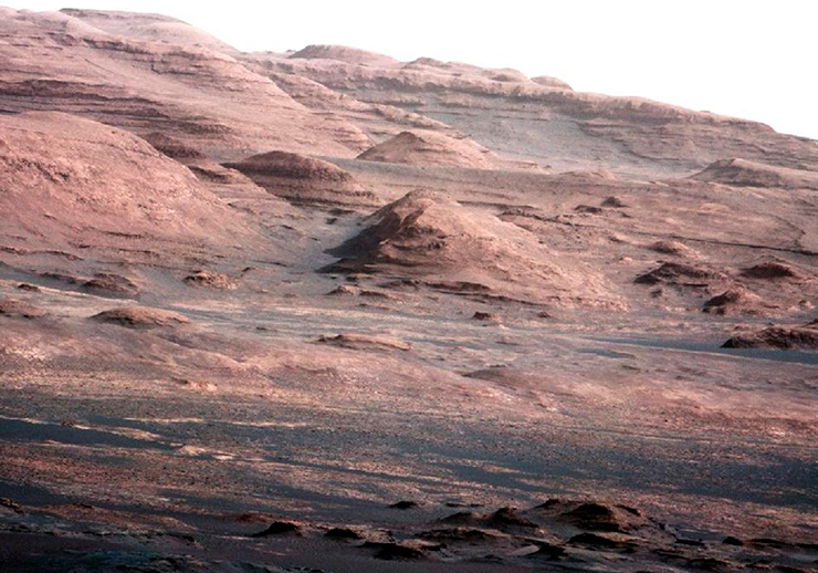 Марсианская гора, которую исследует марсоход Curiosity (NASA)