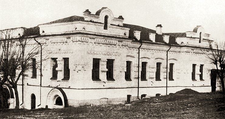 Ipatiev House, owned by Nikolai N. Ipatiev (Vladimir N. Ipatieff’s brother), in Yekaterinburg (Sverdlovsk). It was a corner house situated in the big Voznesenskaya Square; thus, it could easily be isolated from other living quarters. These circumstances determined the choice of Ipatiev House for the residence of the tsar and his entire family and for their murders