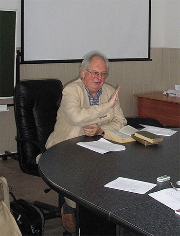 Профессор Джон Диллон, президент Международного платоновского общества (Дублин) на летней сеcсии семинара 2007 г.