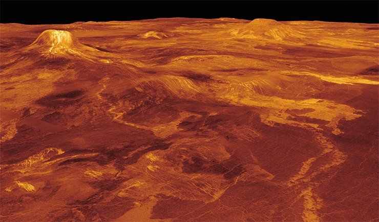 На трехмерной модели западной части области Эйстлы в экваториальной области Венеры видны простирающиеся на сотни километров застывшие лавовые потоки, среди которых выделяются вулканы Гула и Сиф. Credit: NASA/JPL