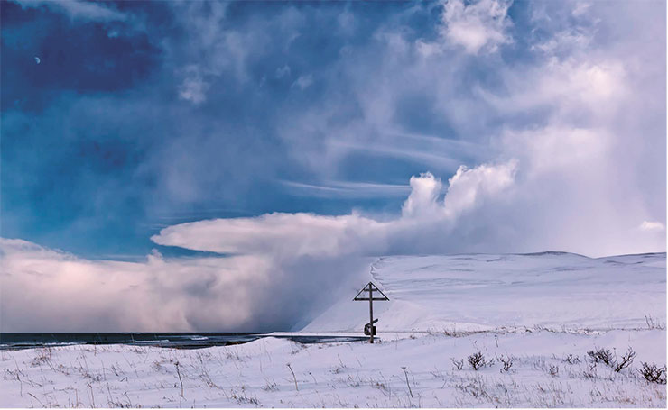 Commander Bay on Bering Island: the original burial place of Captain Commander Bering and five members of his crew. © CC BY-SA 4.0/Dmitry Utkin Commander Bay on Bering Island: the original burial place of Captain Commander Bering and five members of his crew. © CC BY-SA 4.0/Dmitry Utkin