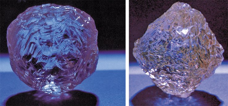 Conventionally, large (> 50ct) diamonds of gem quality are given proper names. Here are the Yakutian kimberlite diamonds Sulus Taas (104.05 ct) and Olonkho (150.85 ct)