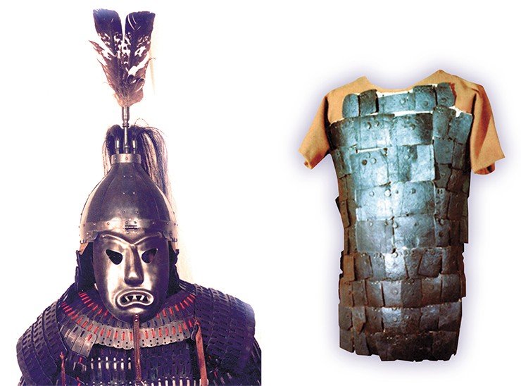 Слева: шлем с маской монгольского тяжеловооруженного всадника. Реконструкция Ю. Филипповича. Справа: пластинчатый железный доспех, обнаруженный в Бурятии (п. Базино) 