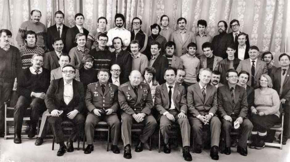 А. А. Леонов и разработчики системы «Аксай», 1985 г., Академгородок, Новосибирск