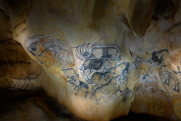 Одна из композиций пещеры Шове. 2016 г.