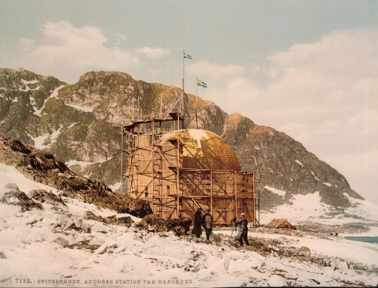 Station of the Swedish explorer Salomon Andrée in Svalbard. Source: Flickr Commons project, 2009.Library of Congress Prints and Photographs Division Washington, D.C. 20540 USA http://hdl.loc.gov/loc.pnp/pp.print