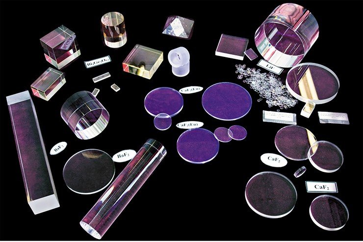 Готовая продукция СКТБ: сцинтилляционные, термолюминесцентные и оптические кристаллы