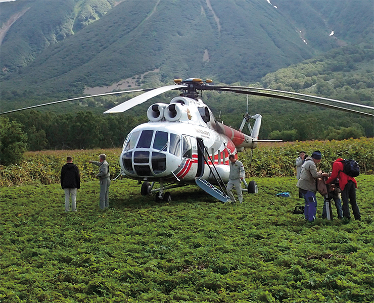 Participants of the international volcanological conference near the Ksudach volcano system. Kamchatka, 2018. Photo by I. Kulakov