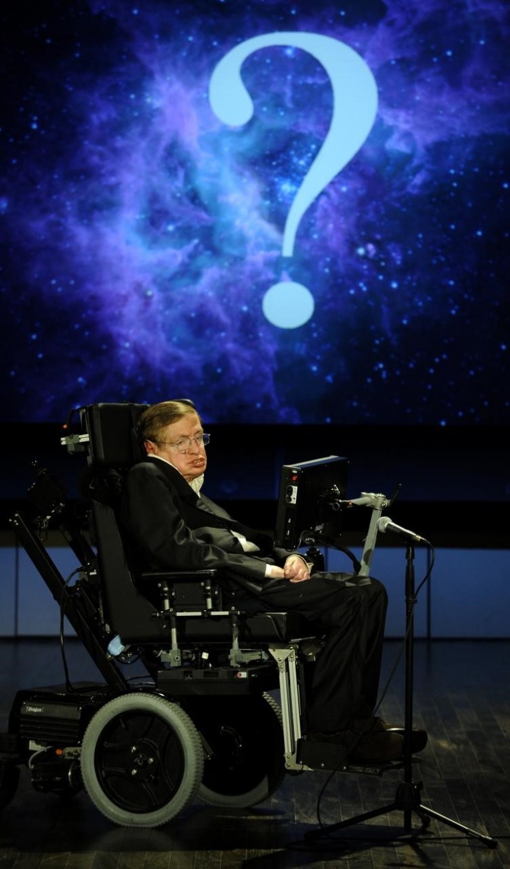 Доктор Стивен Хокинг, профессор математики Кембриджского университета. 2008. © NASA/Paul. E. Alers