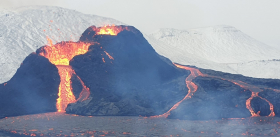 Исландский вулкан Фаградальсфьядль: извержение с ускорением